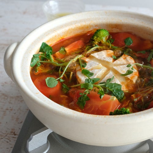 【土鍋レシピ】カマンベールトマト鍋