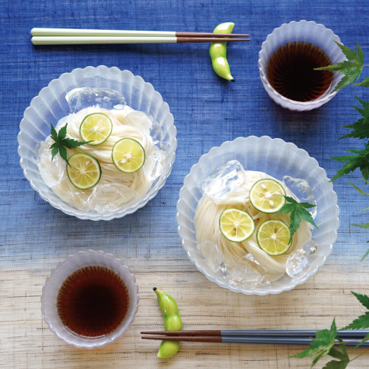 夏はひんやり 冷たい麺のうつわ