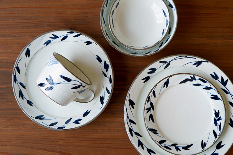 いろどり 粉引染花