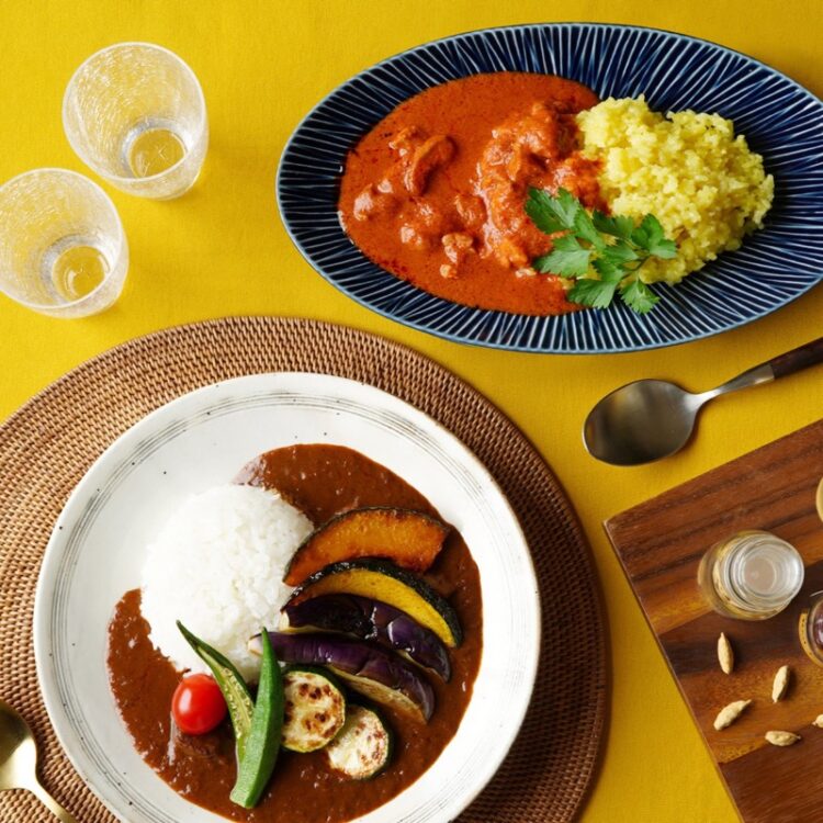 スパイス香る夏 わが家のカレー皿