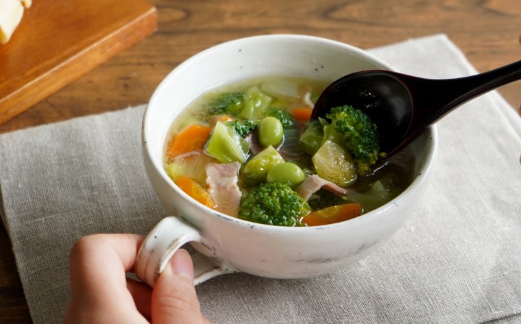 浮雲スープマグでたっぷり具だくさんスープ