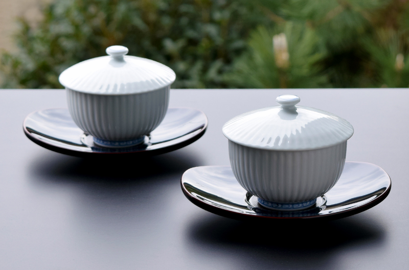 縁起の良いうつわ